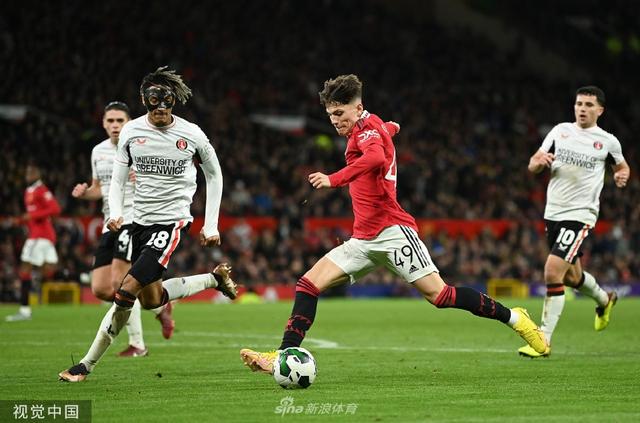 新舊世代交 新舊世代交